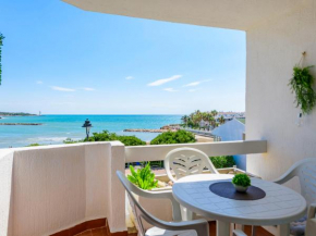 Studio Eurhostal - Seaview by Interhome